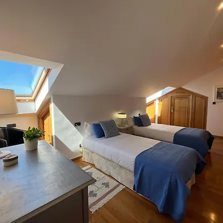 Espectacular Casa En Frente Al Mar Baiona